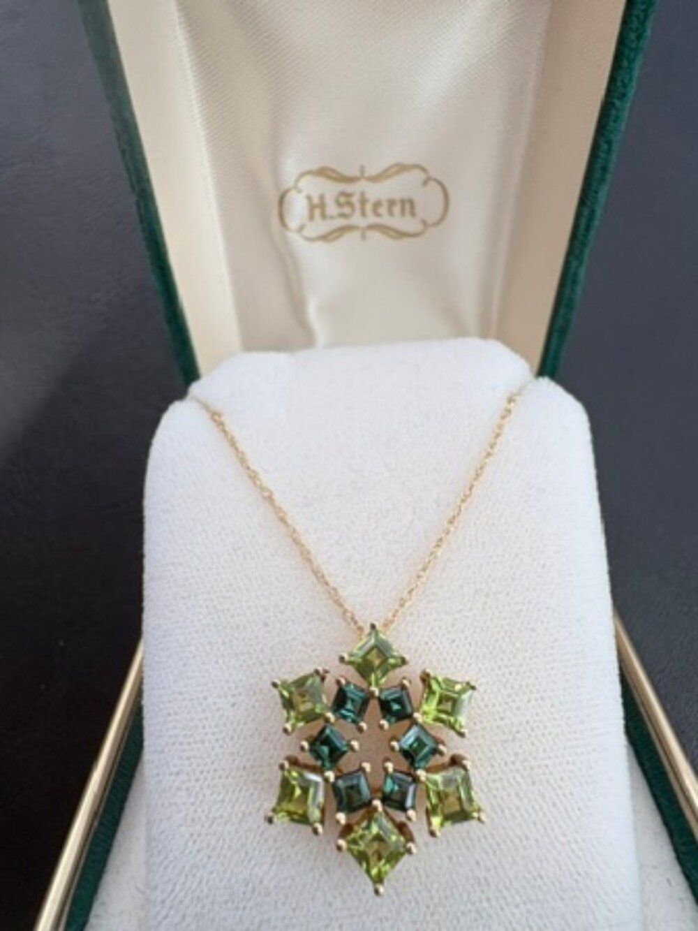 14K necklace & green peridot pendnat-"Lotus Flower"